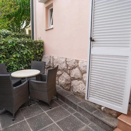 Guest house Ana Baska (Krk)