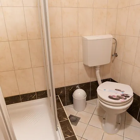 Guest house Ana Baska (Krk)