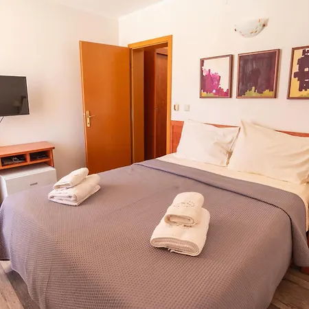 Guest house Ana Baska (Krk)