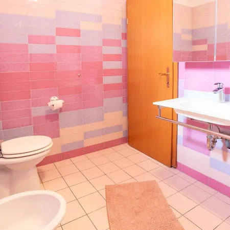 Ana Guest house